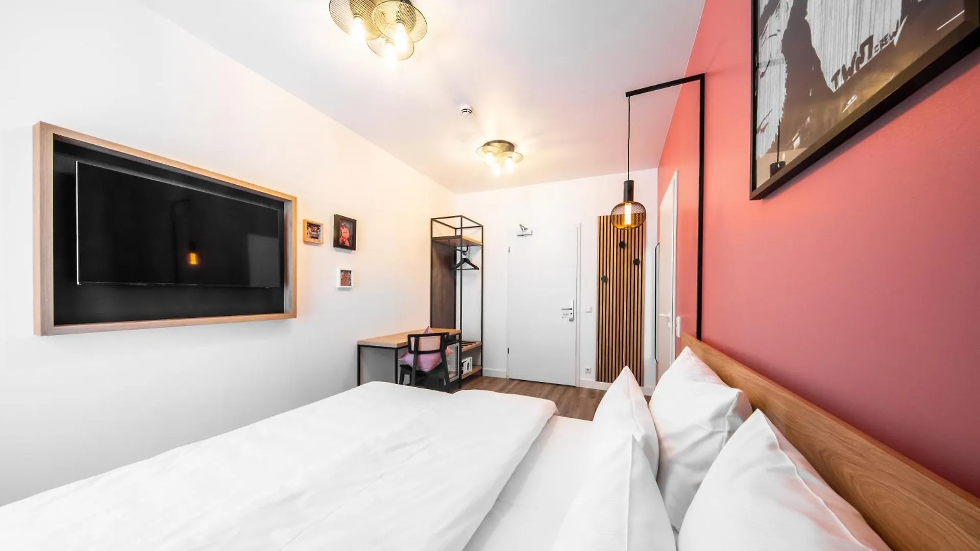 Hotel CALMA Berlin Mitte 3*,  Deutschland
